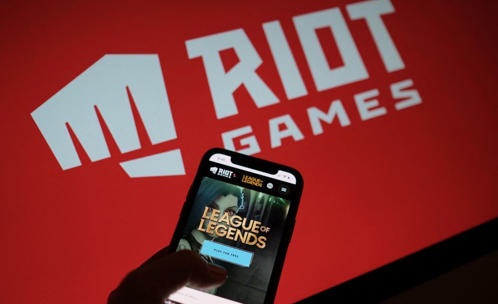 KICK Strikes a New Partnership with LOL and VALORANT Studio RIOT Games KICK Strikes a New Partnership with LOL and VALORANT Studio RIOT Games