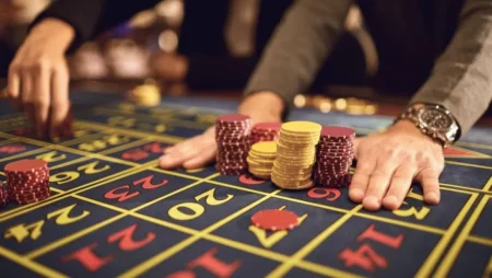 Live Dealer Games and Interactive Streams: Exploring Real-Time Casino Entertainment Live Dealer Games